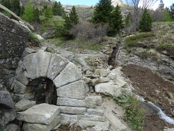  Enchainement rigole plongeante et tunnel du Sellaret